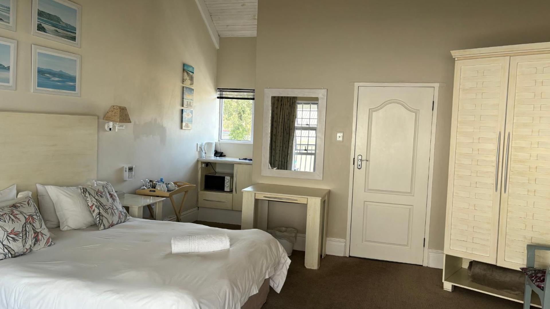 Bed and Breakfast Sir Roys At The Sea à Port Elizabeth Extérieur photo